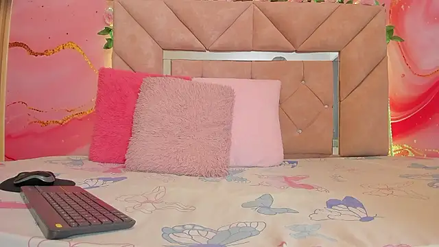 sweet  luna   online show from 02.02.26