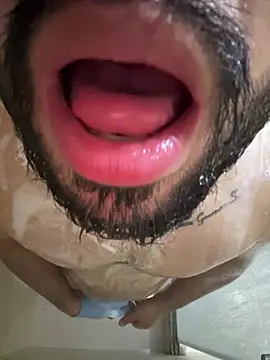 Snapshot of Arleymounthblack chatting on 02.18.26 Arleymounthblack online show from 02.18.26