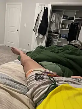 Snapshot of Tom32828 chatting on 02.19.26 Tom32828 online show from 02.19.26