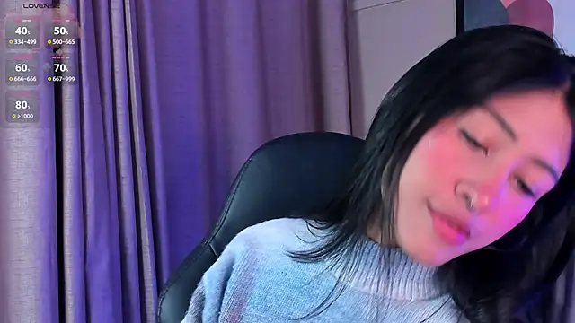 Snapshot of internett_sweetheart chatting on 05.12.26 internett sweetheart online show from 05.12.26