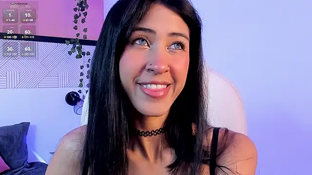Snapshot of internett_sweetheart chatting on 05.26.26 internett sweetheart online show from 05.26.26
