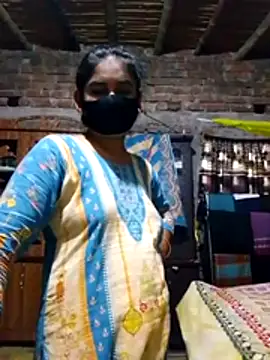 Hot Sweeti online show from 04.03.26