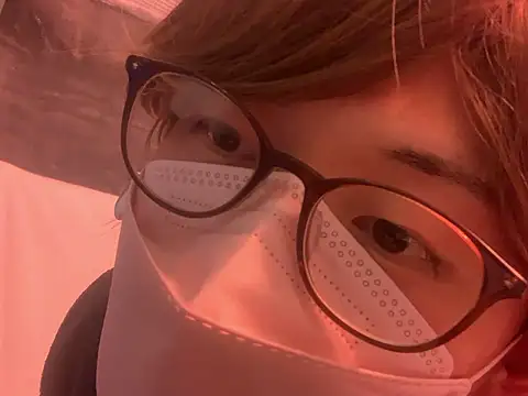 Snapshot of You_Aoi chatting on 02.10.26 You Aoi online show from 02.10.26