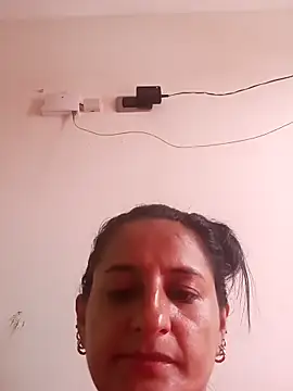 Snapshot of Luna_seductora12 chatting on 03.02.26 Luna seductora12 online show from 03.02.26