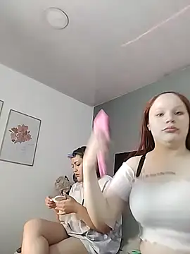 Crystaa12 online show from 02.12.26