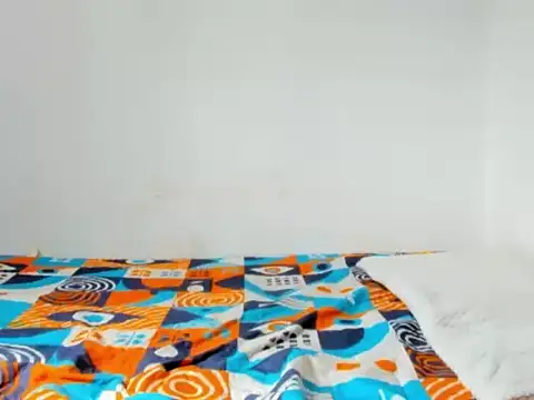 Snapshot of DLC76 chatting on 01.15.26 DLC76 online show from 01.15.26