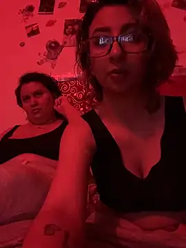 Snapshot of RavenEllieUniverse chatting on 02.26.26 RavenEllieUniverse online show from 02.26.26