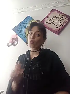 Snapshot of JenniQ69 chatting on 02.04.26 JenniQ69 online show from 02.04.26