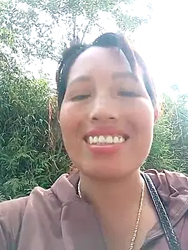 Gummiesu online show from 04.06.26