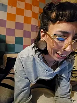 xxEMMxxx online show from 03.04.26