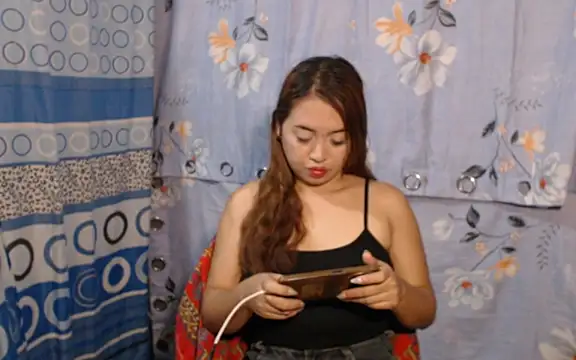 pinay mayahiga online show from 02.20.26