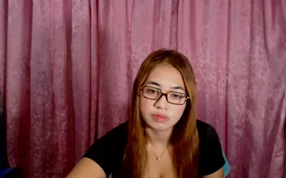 Snapshot of pinay_mayahiga chatting on 06.13.26 pinay mayahiga online show from 06.13.26
