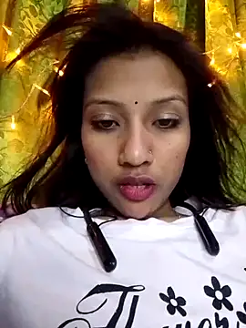 Maliha Chowdhury online show from 04.02.26