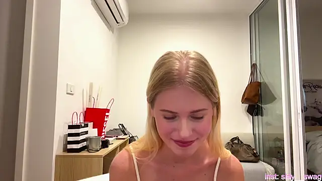 Snapshot of Slay_Swag chatting on 02.17.26 Slay Swag online show from 02.17.26