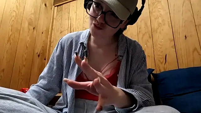 Snapshot of ju_juliette chatting on 02.18.26 ju juliette online show from 02.18.26