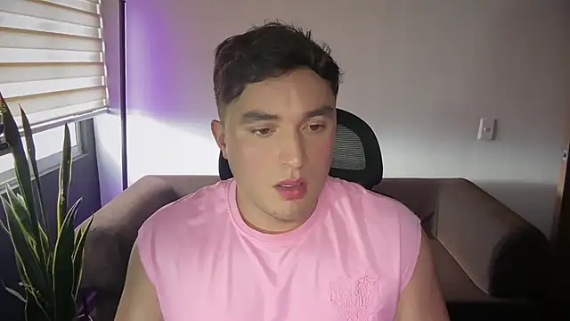 Robyn Rocki online show from 02.14.26