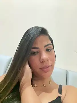 paola oliveira online show from 03.07.26