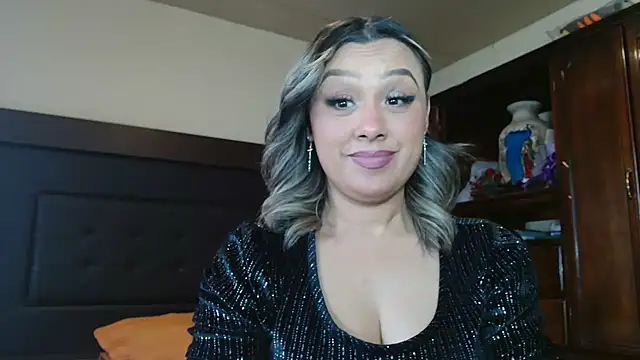 Snapshot of aitanalove_ chatting on 04.27.26 aitanalove online show from 04.27.26
