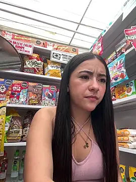 Snapshot of AuroraJohns_Pink chatting on 02.04.26 AuroraJohns Pink online show from 02.04.26