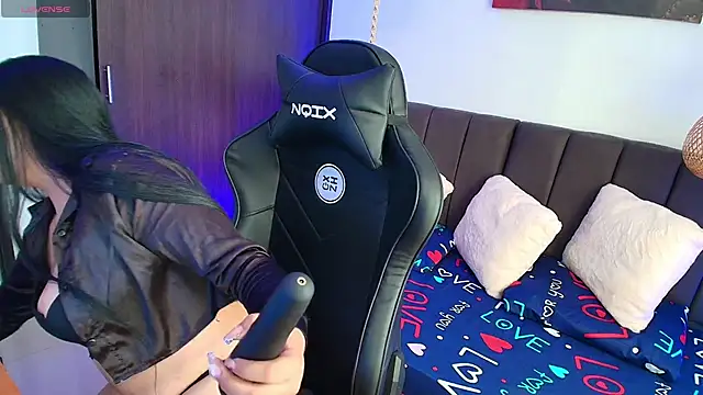 Snapshot of Aliz_Cooper_Tx chatting on 03.19.26 Aliz Cooper Tx online show from 03.19.26