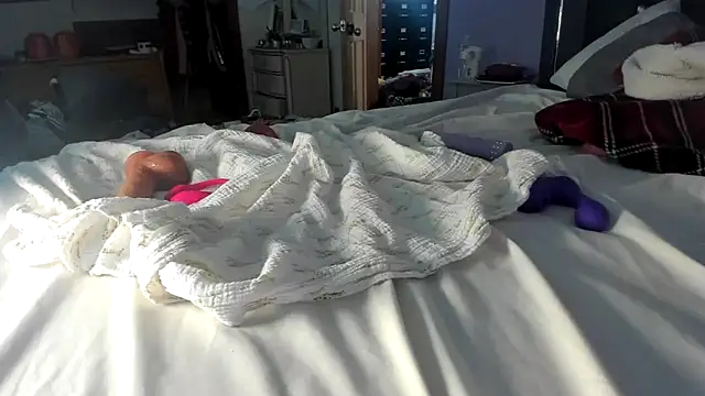 Snapshot of LindseyFAFO chatting on 02.08.26 LindseyFAFO online show from 02.08.26