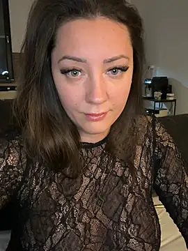 21tweetypie21 online show from 02.13.26