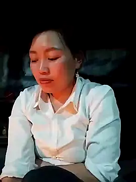 Snapshot of lia-coy chatting on 02.12.26 lia-coy online show from 02.12.26