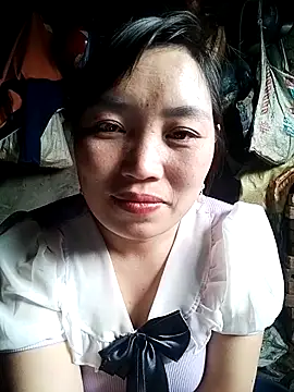 Snapshot of lia-coy chatting on 02.26.26 lia-coy online show from 02.26.26