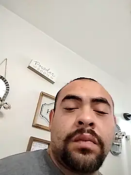 Snapshot of daringprince chatting on 02.20.26 daringprince online show from 02.20.26