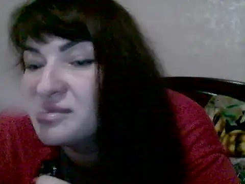 Snapshot of AllinaKis chatting on 02.15.26 AllinaKis online show from 02.15.26