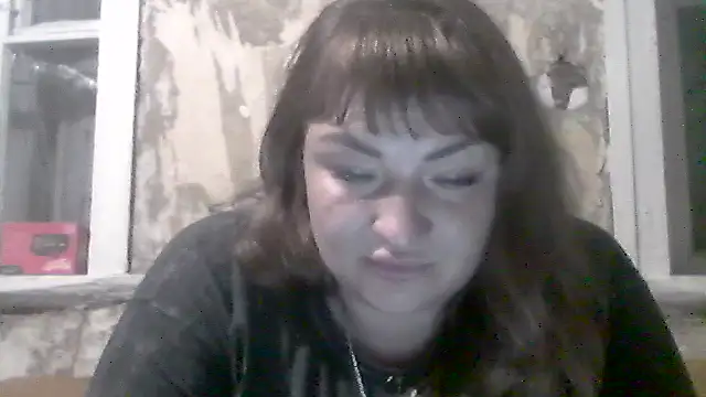 Snapshot of AllinaKis chatting on 07.18.26 AllinaKis online show from 07.18.26