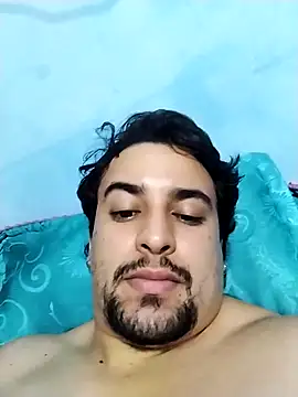 Snapshot of AxelWhitte chatting on 02.18.26 AxelWhitte online show from 02.18.26