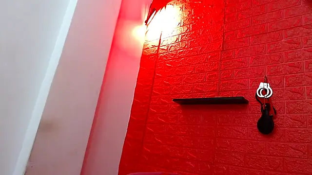 Snapshot of juliette18rose chatting on 02.08.26 juliette18rose online show from 02.08.26