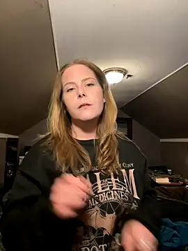 HazelFr33bird online show from 10.13.25