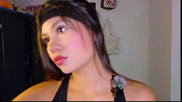 Wendy Mills  online show from 02.14.26