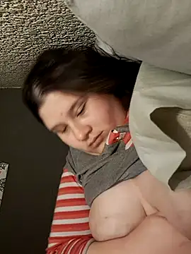 TUWACHA7777 online show from 04.26.26