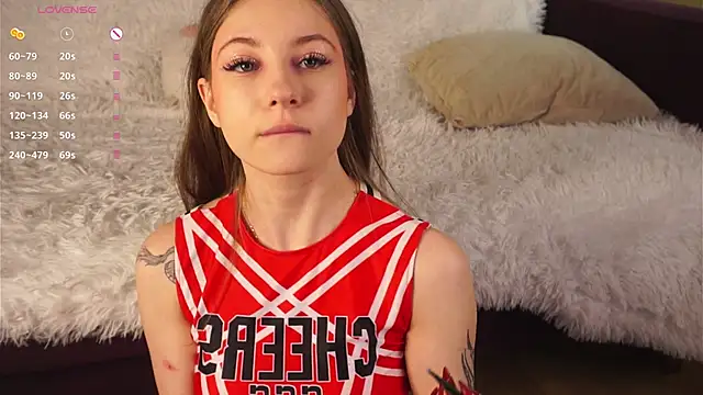 Snapshot of NakeshaPogar chatting on 02.09.26 NakeshaPogar online show from 02.09.26