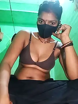 Snapshot of Cute__tanu chatting on 02.16.26 Cute tanu online show from 02.16.26