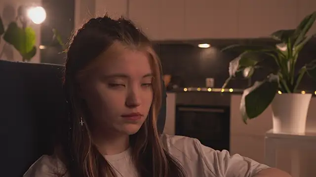 Snapshot of EleniRoeber chatting on 02.16.26 EleniRoeber online show from 02.16.26