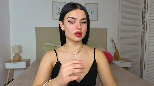 Silena sky online show from 02.14.26