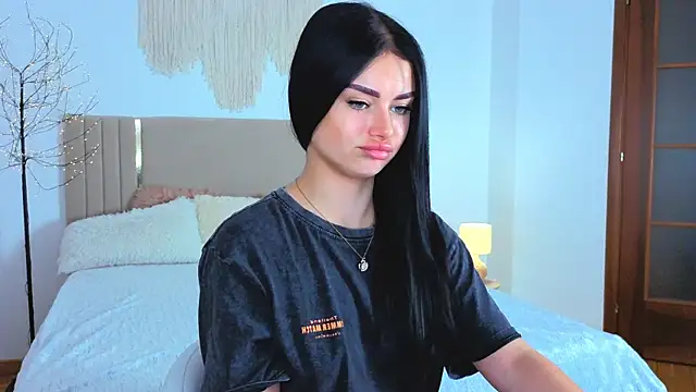 Snapshot of Silena_sky chatting on 07.01.26 Silena sky online show from 07.01.26