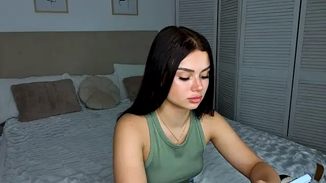 Snapshot of Silena_sky chatting on 07.14.26 Silena sky online show from 07.14.26