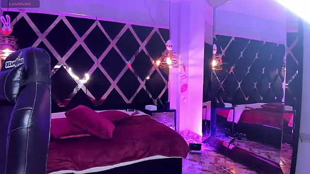 Lucia 24x online show from 04.18.26