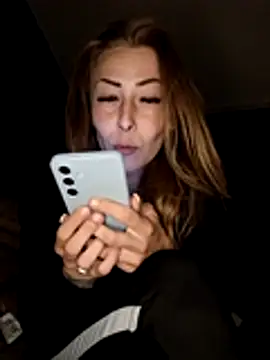 dewimp1 online show from 03.26.26