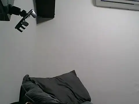 Snapshot of MRdxxx444 chatting on 05.16.26 MRdxxx444 online show from 05.16.26