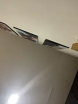 JuliaaVega online show from 04.02.26