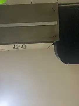 JuliaaVega online show from 04.08.26