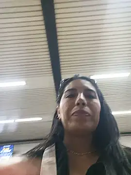 Snapshot of LizaLorini chatting on 06.14.26 LizaLorini online show from 06.14.26