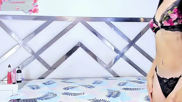 Snapshot of tifanibrown chatting on 02.20.26 tifanibrown online show from 02.20.26