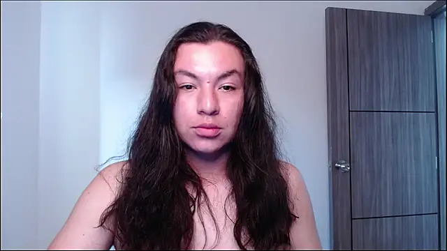 Yigolo   online show from 07.11.26